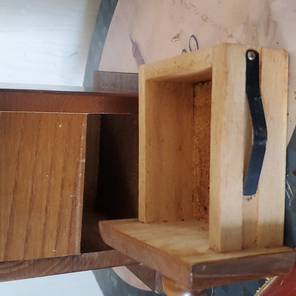 Vintage hand crank coffee grinder/mill - Picture 3 of 8